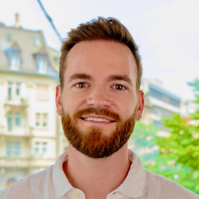 Portrait of Gautier Schaffter, founder of Beam, the private net worth tracker app